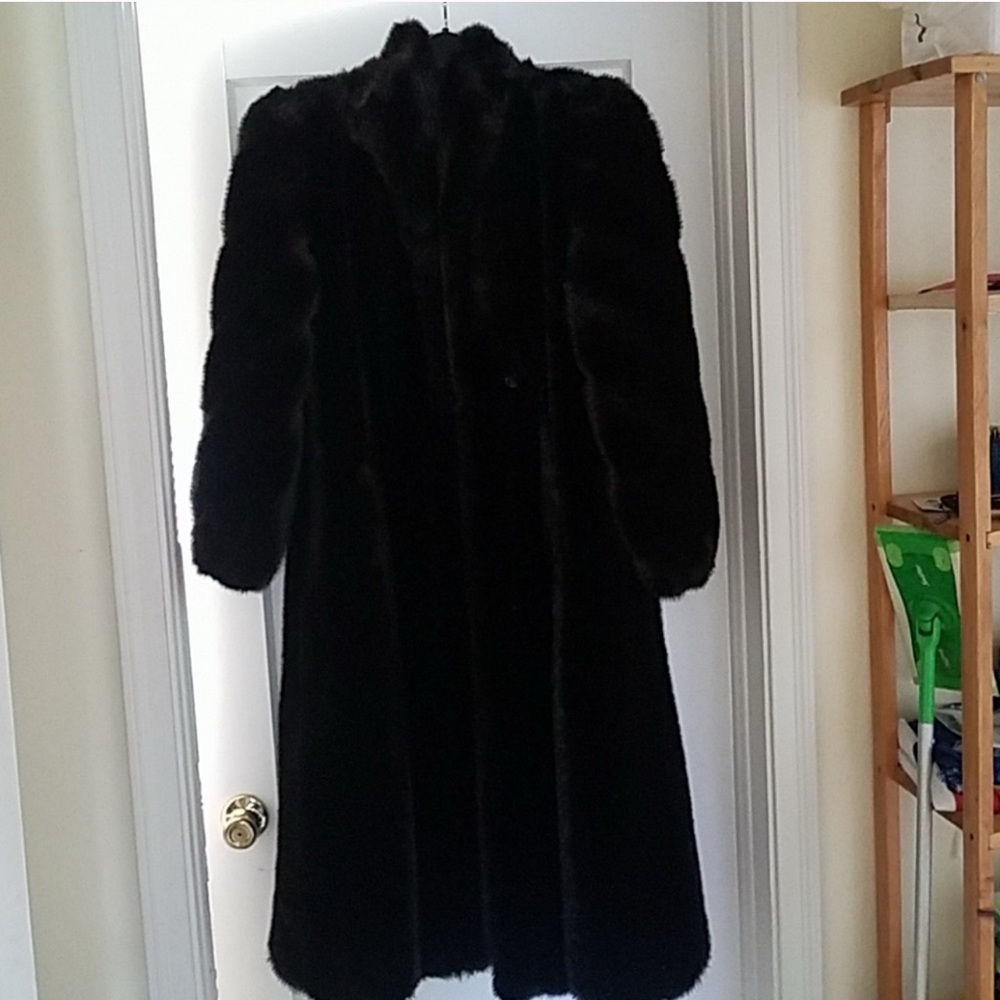 Elegant Black Fur Coat